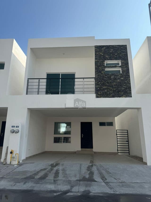 Casa en venta o renta  Misión de Santa Catarina, Nuevo León.
