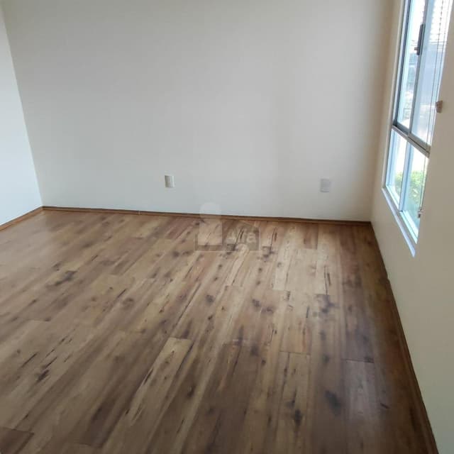 Departamento venta en Zona Esmeralda en planta baja con jardín.