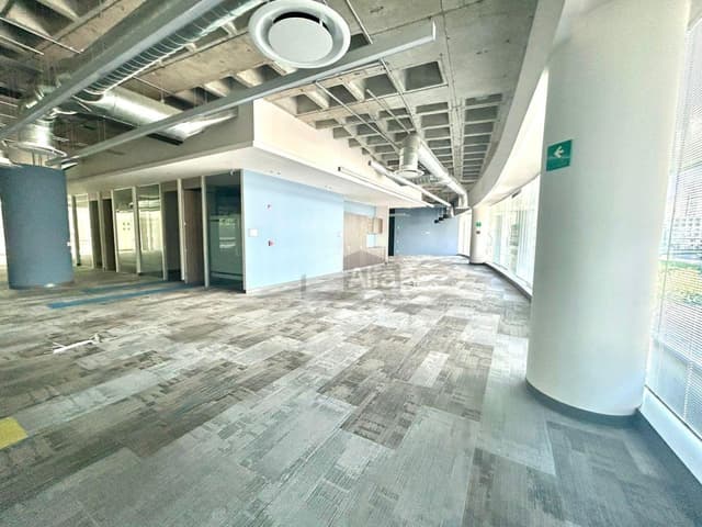 ¡Renta de Oficina Corporativa en Zona Exclusiva y Empresarial!