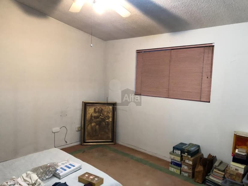 Casa sola en venta en Los Nogales, Juárez, Chihuahua