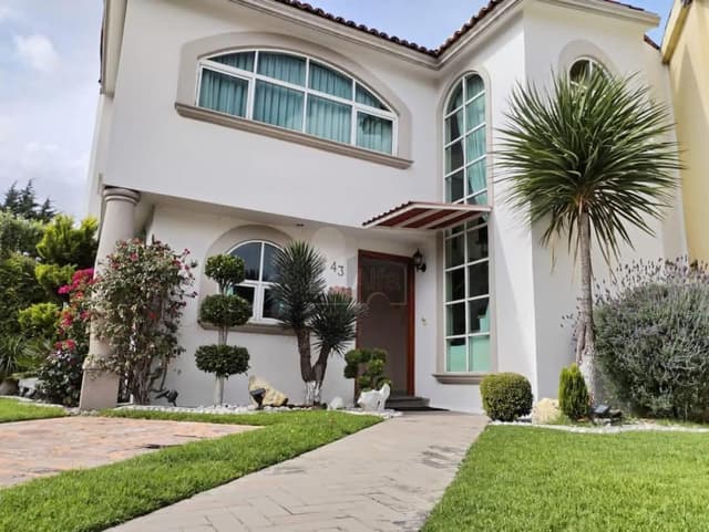 Venta Villas Country, muy cerca de Town Squere Metepec, Salida rápida a CDMX