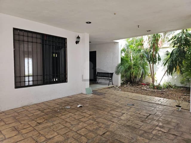Casa en venta  con piscina, en Mérida Yucatán  en paraíso maya