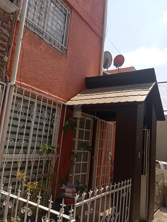 Casa en condominio en venta en Rancho San Lucas, Metepec, México.