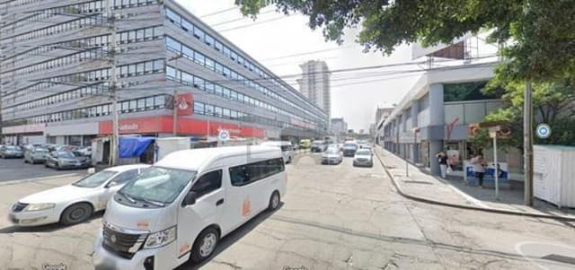 Local en renta en Boulevard Toluca, colonia san Francisco Cuautlalpan, Naucalpan de Juárez, EDOMEX