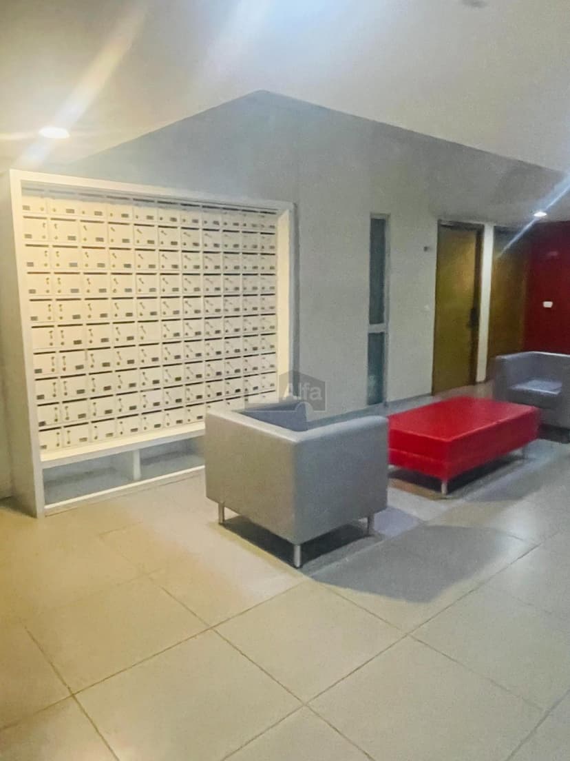 Gallery main