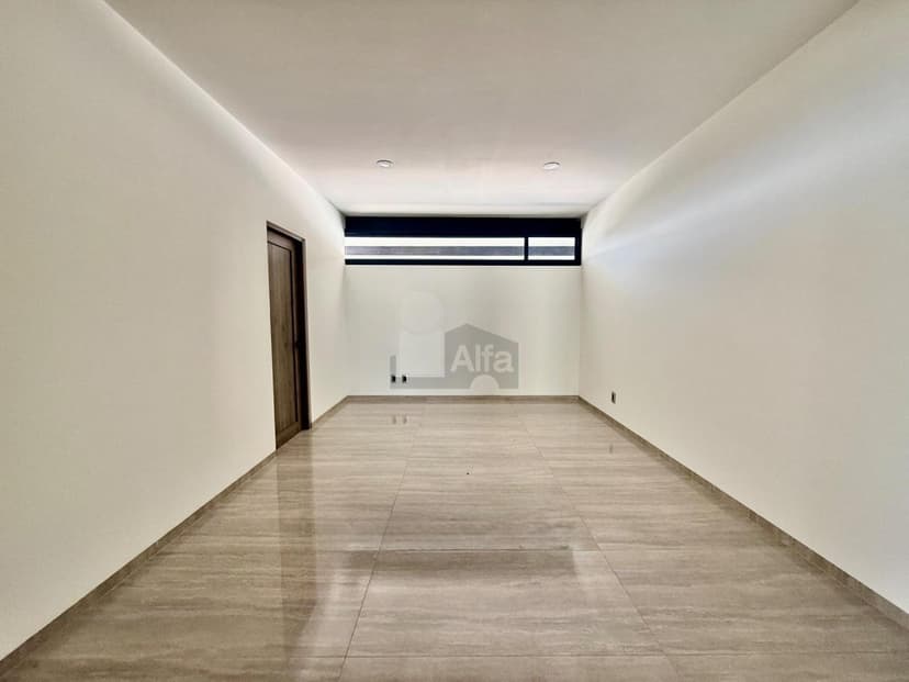 Gallery main