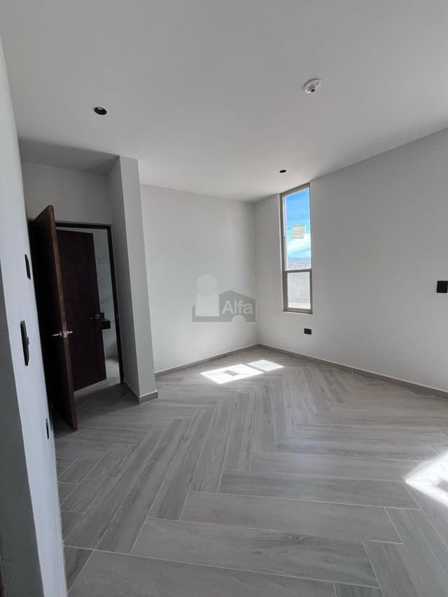 Casa en venta en fraccionamiento al norte de Saltillo, Fracc. Casa de Piedra