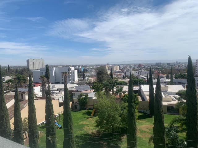 Departamentos de 2 Recamaras en Zona de Lomas de San Luis, por Restaurante PezVaca