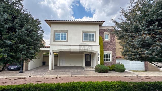 Casa en venta en Portofino Metepec