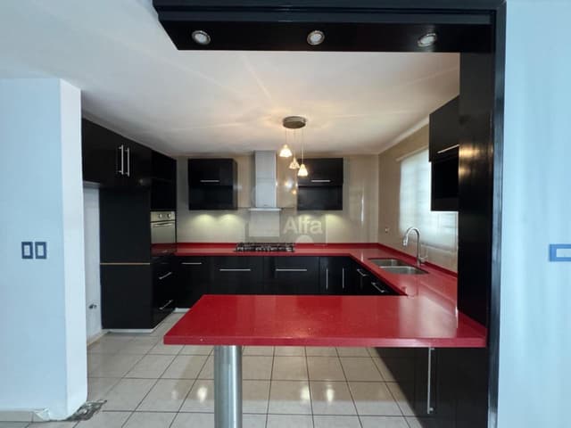 Casa en venta, Las Lomas, Garcia, Nuevo León.