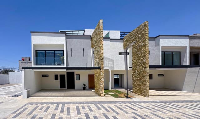 Casa en preventa  ubicada en Metepec con amplio jardín de 70m2