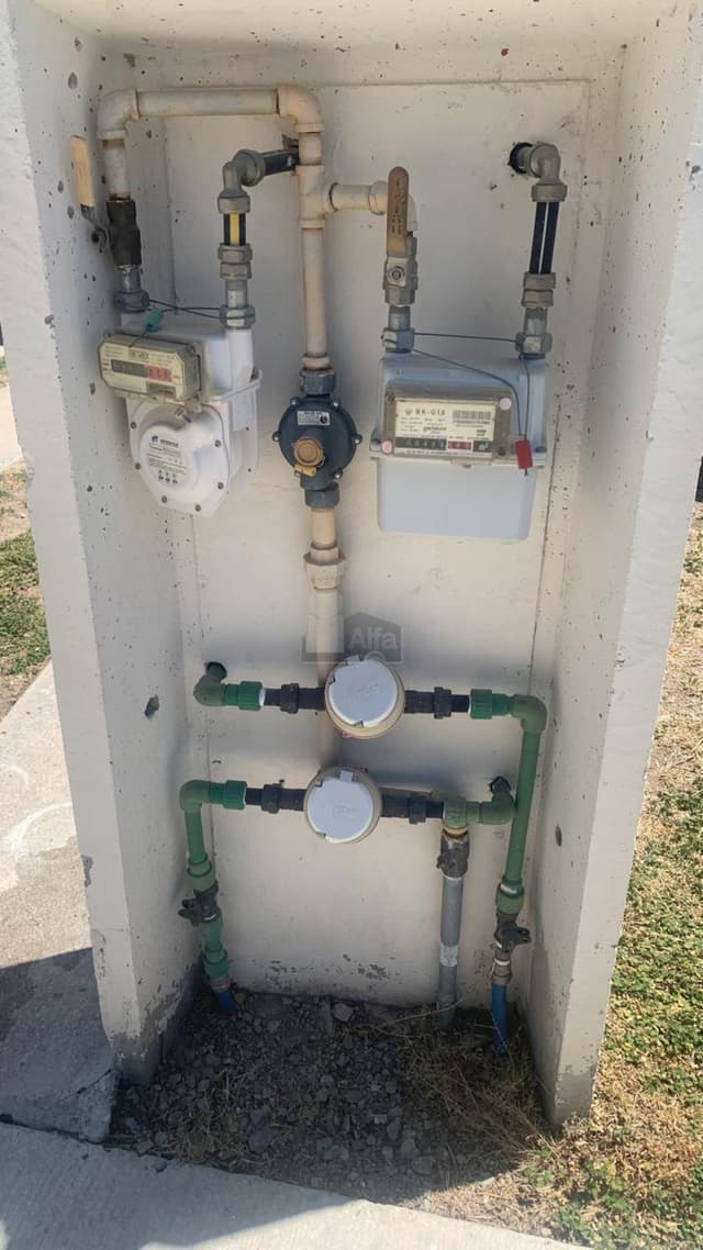 Casa en Renta en La Cantera Residencial, Privada con Alberca en zona de Villa de Pozos