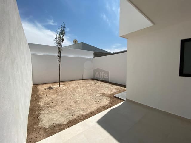 Casa en condominio en venta en Hacienda de Bravo, San Luis Potosí, San Luis Potosí