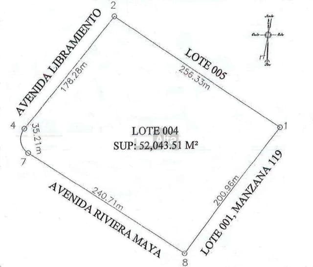 Terreno de 5.2 has en Playa del Carmen, esquina, Uso de Suelo Habitacional, ideal para desarrollo