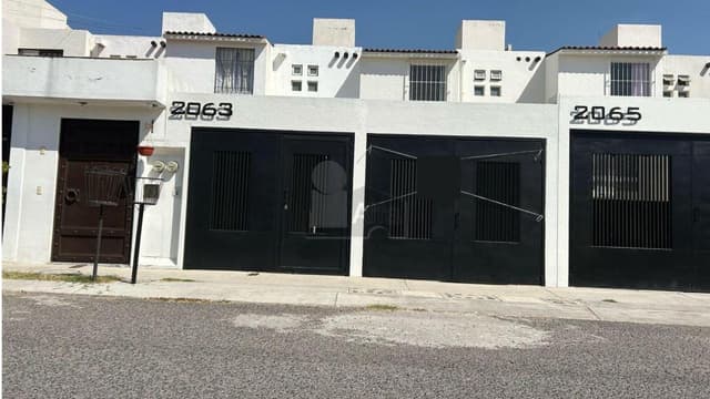 Casa sola en venta en Los Candiles, Corregidora, Querétaro