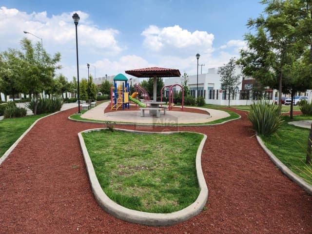 Casa en Venta en Toscana III Toluca, Confort y seguridad | Salida Rápida CDMX