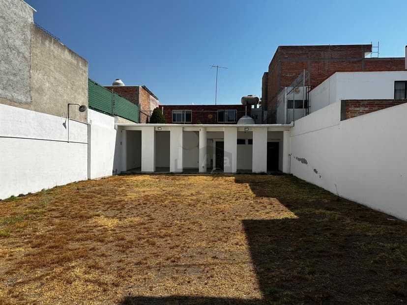 Gallery main
