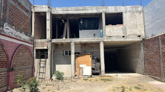 Casa en Venta en Col. Jardines del Moral, LEON, GTO por Blvd. Campestre Alud y Guanajuato p/invertir