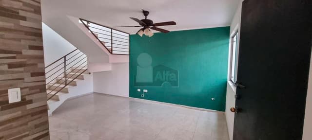 Casa en Renta en las Americas. 3 recamaras, 1 baño y medio, cochera techada.