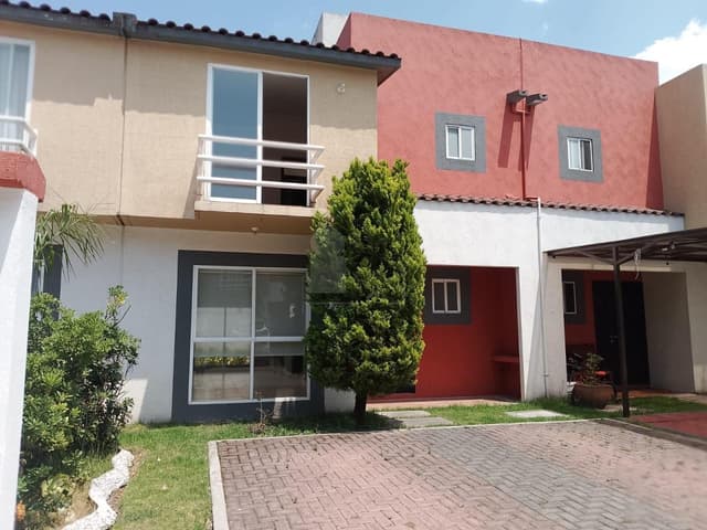 Casa en venta en Fracc.Villa Toscana II en Toluca Estado de México