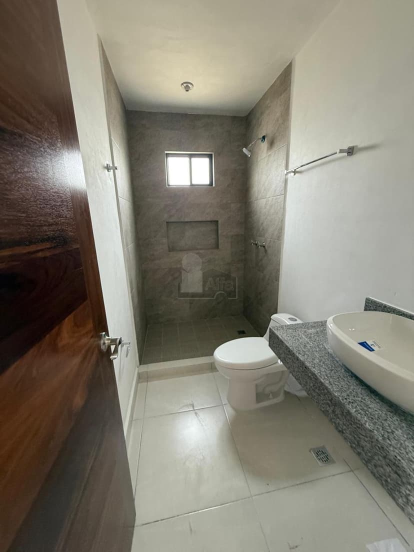 Casa en condominio en venta en Villas Coloniales, Apodaca, Nuevo León