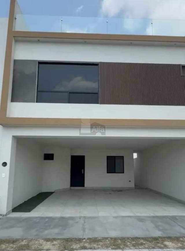 Casa en condominio en venta en Villas Coloniales, Apodaca, Nuevo León