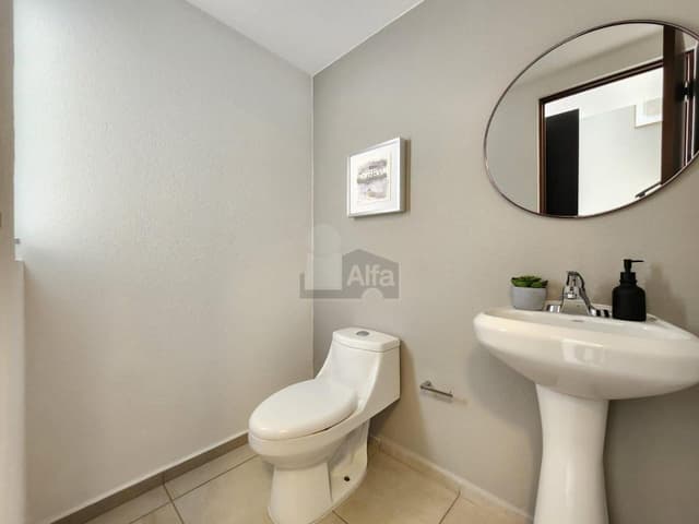 ¡Haz Tuya Esta Casa en Hacienda de las Fuentes, Calimaya! Confort, Seguridad y Excelente Ubicación