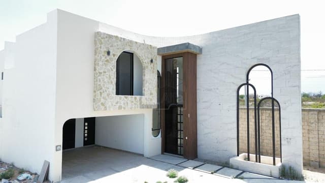 Casa en venta ubicada en Fracc. La Escondida