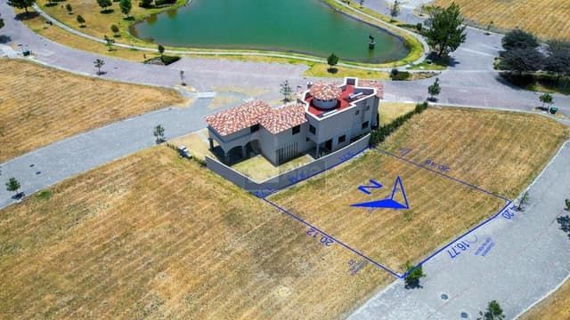 Lote residencial en venta en Metepec de 402m2 rodeado de áreas verdes