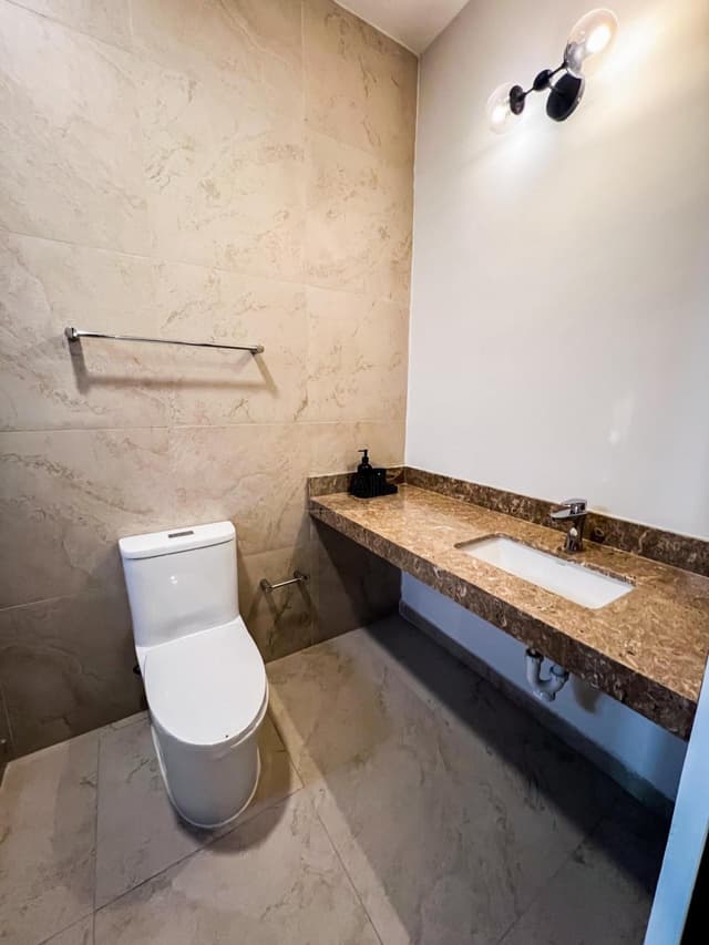 Casa en venta modelo Leza en La Coruña, Sección Portonovo, Hermosillo, Sonora.