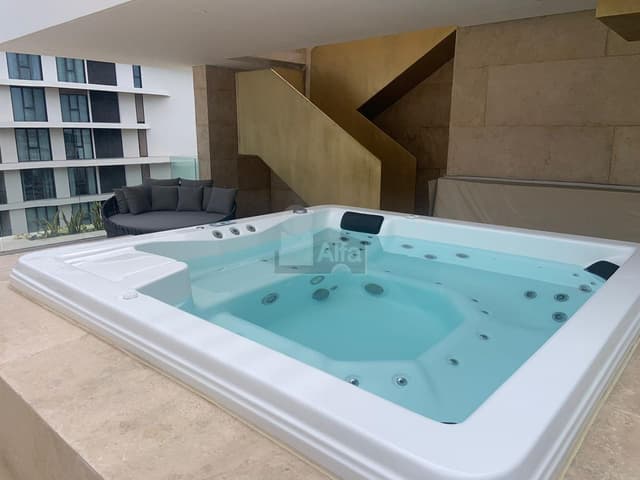 Departamento en Venta – Marina Puerto Cancún, Quintana Roo