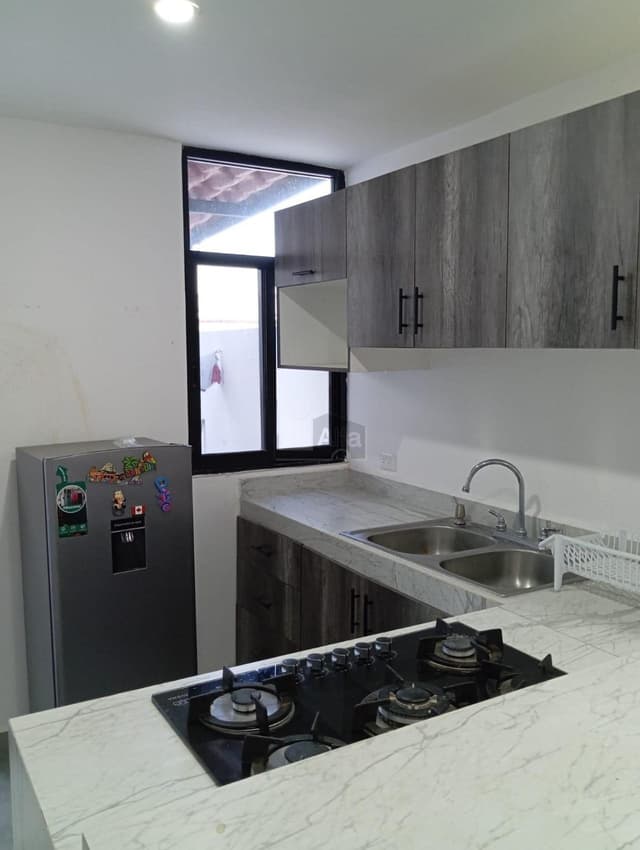 CASA EN VENTA EN CIUDAD MADERAS EL MARQUÉS