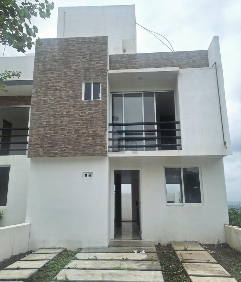 Gallery main