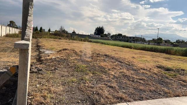 Terreno habitacional en venta en Lázaro Cárdenas, Metepec, México