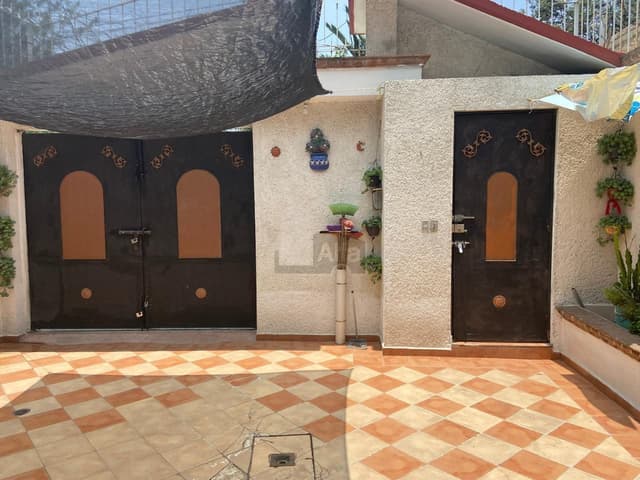 Casa en Venta en las Alamedas, La Paz, Estado de Mexico