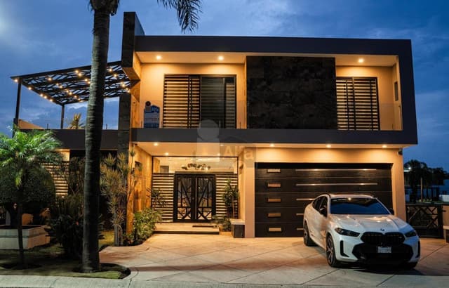 Casa en venta en Cajititlán Reyes 3ro- Tlajomulco de Zúñiga Jalisco