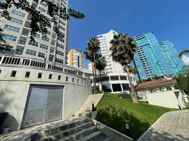 Departamento en venta Residencial Santa Bárbara La Admiranza Valle Oriente San Pedro Garza Garcia NL