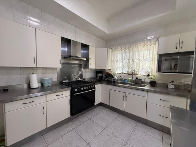 Casa sola en venta en Colonial La Sierra, San Pedro Garza García, Nuevo León