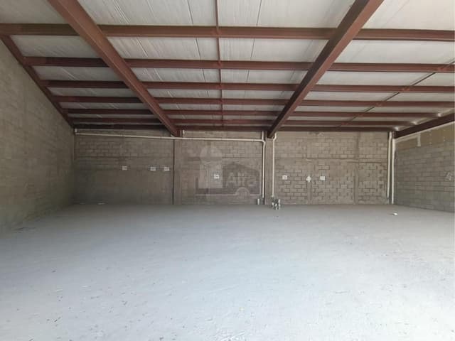 Local, oficina o consultorio en RENTA en PLANTA BAJA en Prol. Constituyentes, Querétaro, Querétaro