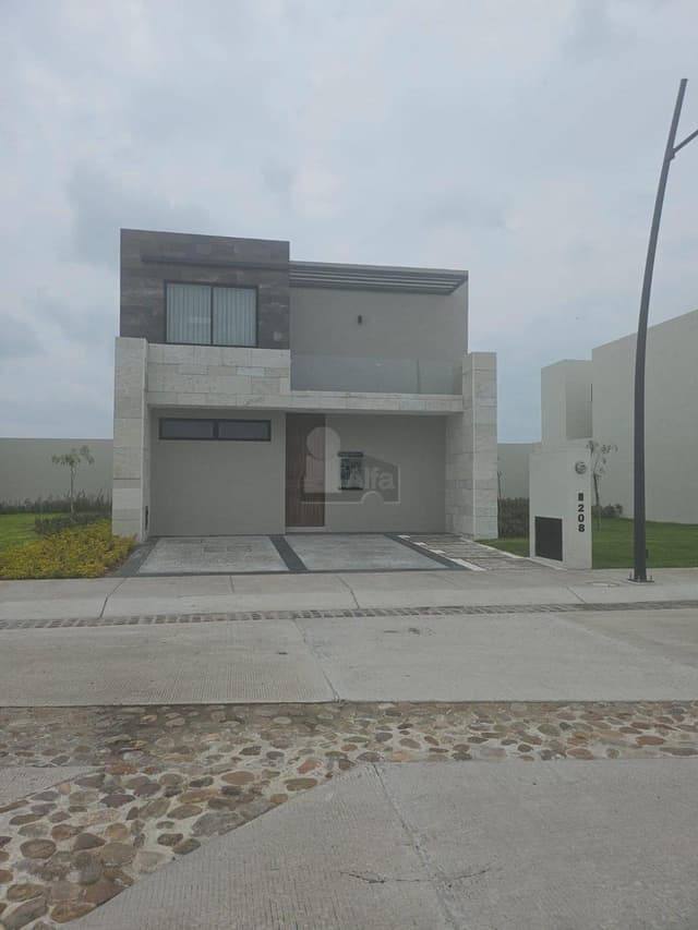 Casa en Venta Punta del Cielo, coto Punta Coral Modelo Amar