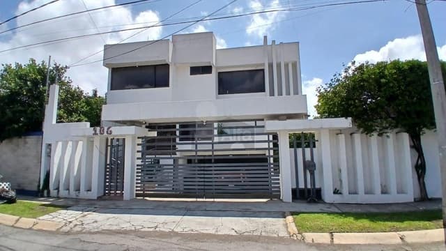 Casa en venta en la Virgen Metepec, en uno de los fraccionamientos más Exclusivo