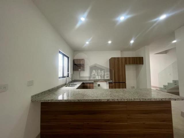 Casa en venta, Cumbres Elite Premier, García, Nuevo Léon.