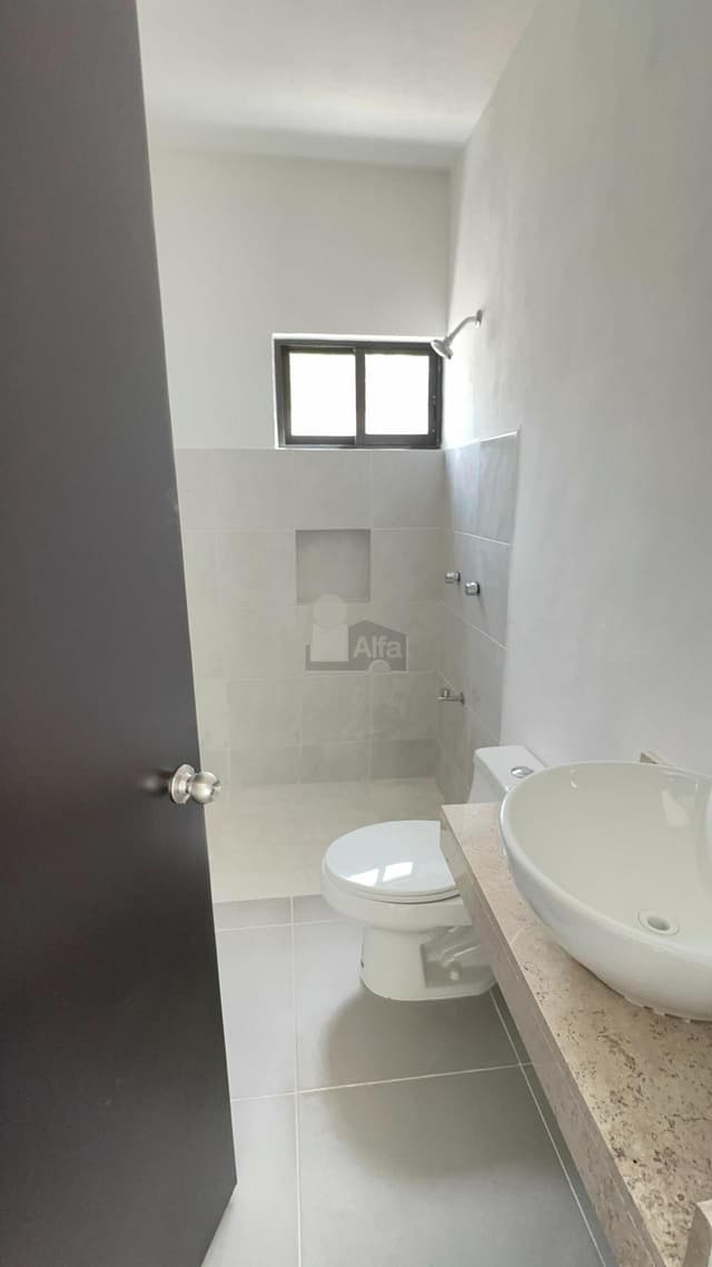 Casa en Preventa, 3 recamaras con closet, 2 baños, en privada, vigilancia 24/7, 324m2 de terreno