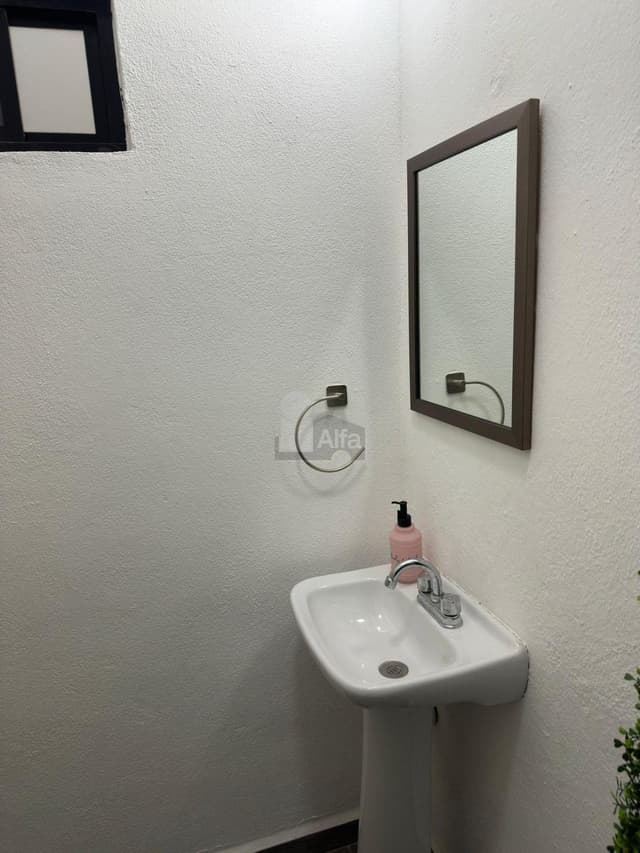 Local en renta, Cumbres 3er sector, Monterrey, Nuevo León