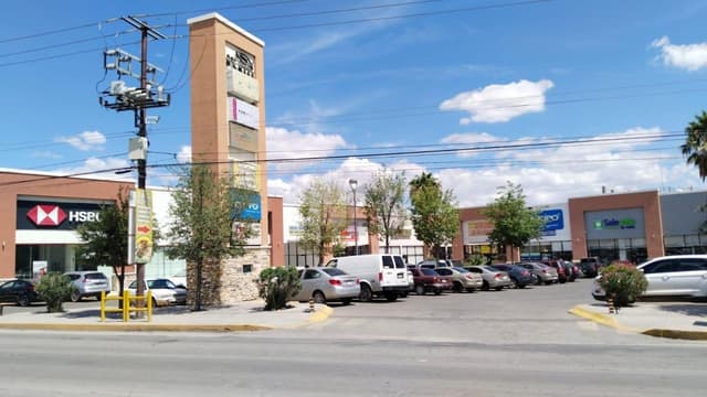 Local comercial en renta en Abraham González, Chihuahua, Chihuahua
