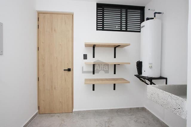 Casa en Venta con Acabados Residenciales en Priv. por Universidad Politécnica, San Luis Poto