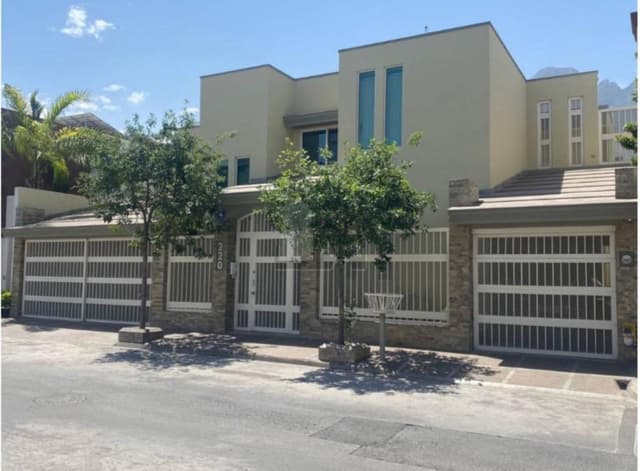 Casa en Venta en Cumbre Elite Sector Villas, Monterrey,Nuevo León