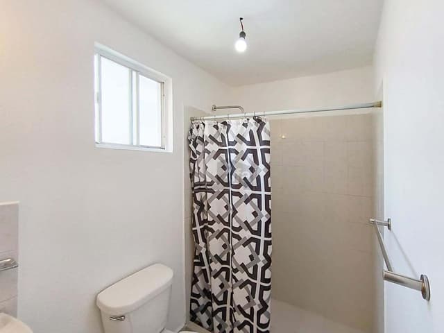 Casa en condominio en VENTA en Valle Real, frente a Plaza Candiles, Corregidora, Querétaro