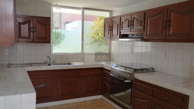 Casa sola en venta en Las Arboledas, Celaya, Guanajuato