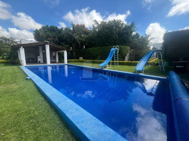 Casa sola en venta en Lomas de Cocoyoc, Atlatlahucan, Morelos